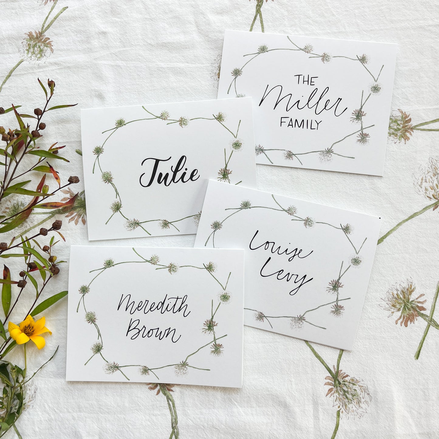 Clover Chain Personalized Note Cards